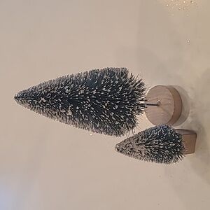 Pottery Barn NWOT Bottlebrush  Green Trees